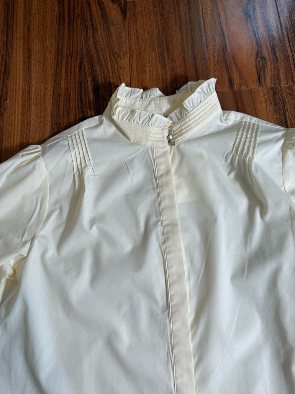 Simple Retro Cream Ruffled High-Neck Button Front Blouse - Size S - Picture 4 of 14